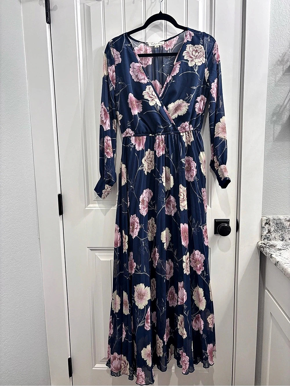 Indigo Rose Floral Maxi Dress in Blue & Pink Size Medium